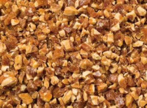 Mandelstreusel "karamelisiert"